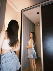 KiraAblingReflections of a Quiet Morning 🌸图片