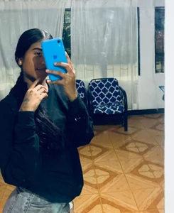 sofia_davis_s XXX nøgenfoto 1