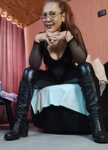 BrendaSex_Hot 💄 Deep look, dangerous intention 🔥 Pic 2