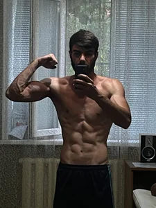 Zi6foy98 Public Pic 2