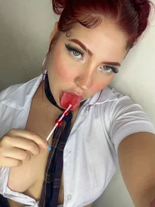 aly_nucita_ Tu colegiala sexy Pic 9