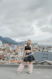 Melody-chers kullanıcısının In the heights, my most rebellious side shines. 💜✨ albümü -  8 fotoğraf