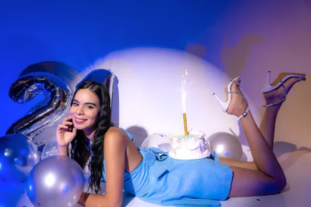 AnahinClar My Birthday 🎉🎈 Pic 7