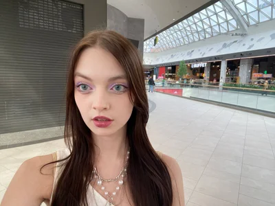 Oliviacuteone Public Pic 3