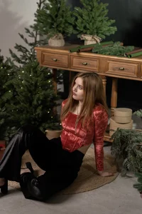 Eva__Lewis New Year's mood Pic 4