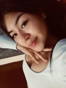 SHARLOTTE_SUITTE 💋❤️ Foto 3