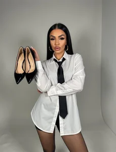 KimWilmes Playground for the Weak Gambar 3