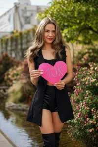 Emily_Whinfre THANK U 10 K FOLLOWERS ✨ Pic 6