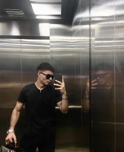 Public de Zezzta  4 Imagens