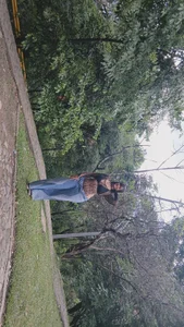 who_is_milyxx some poses don't hurt Pic 2