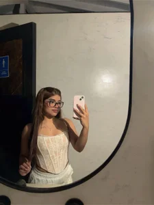 mia_castano Public Billede 2