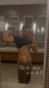 DominikBae10 Public slika 5