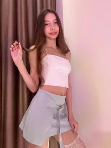 🍒 A Little Unexpected de Luxessia  8 Imagens
