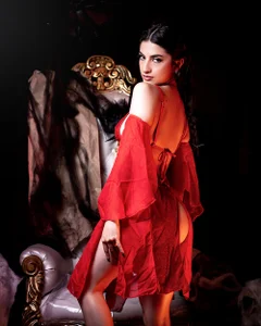 Megga_BlueeのTell me I'm your favorite gypsy 🎃の 2枚の写真