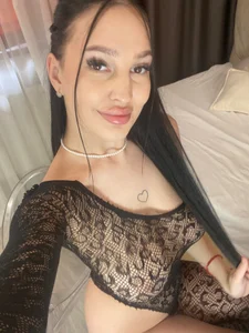 MiaHartxのPublicの 3枚の写真