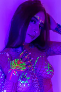 MonserratPeters Neon Pic 5