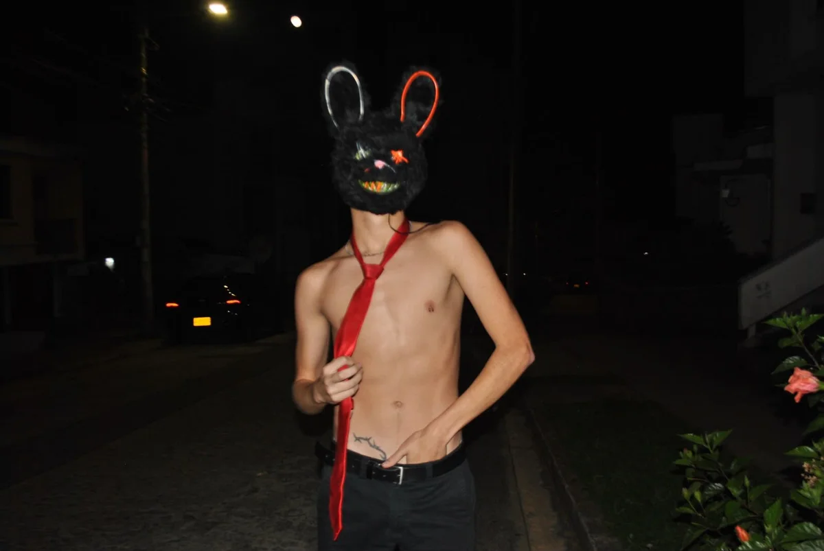 %{count, plural, one {תמונה טרנדית של JoshClaarktt} two {שתי תמונות טרנדיות של JoshClaarktt} many { 9547 תמונות טרנדיות של JoshClaarktt} other { 9547 תמונות טרנדיות של JoshClaarktt}}