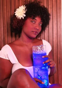 Coral_Lise Frozen Touch, Burning Desire Pic