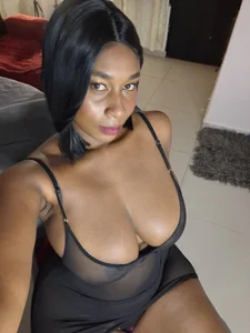 HanaThompson Public Pic 8