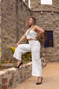 RubbyTaylor I look beautiful in white, don't I? 사진 4