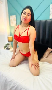 Miaatorres_ Public รูป  4