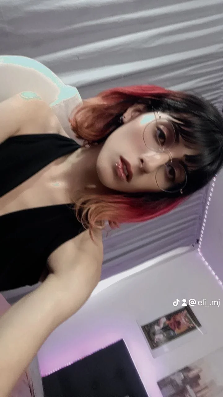 Трендове зображення  9550 goth_minerva