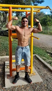 Zdjęcia Vans_Ross 🥵 After the Workout 💪🔥:  4