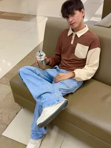 Having a Starbucks coffee ☕️☕️ od Naim_TheKing  snímek