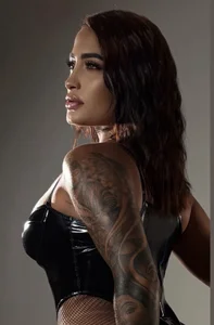 _julivega Public slika 6