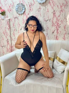 Madam_Rose Mature Sensual 😈 Foto 3