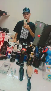 sam_hotttt_ Yop slika