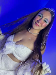 Winter Heatwave 🤍✨ de MyApril__  Imagens