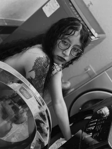 BriaConner_: Day in laundry 💦 ( фото)