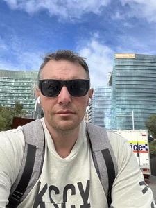 MrIsolated101 Public 사진 5