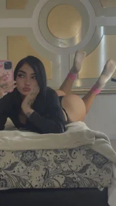 atenea_lux I'il wait for you.💦😈 Bilde 2