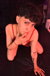 Cutie_Shy_ Im Eva Pic 4