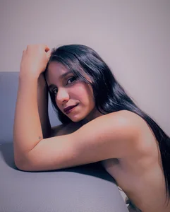 Maddy_Norton: Public ( фото)