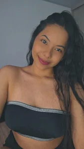 ColombianSexyCouple_ I love to smile for you Pic 3