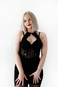 Carrie_Foster Short black dress and stockings Pic 3