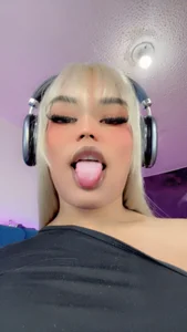 Alannys_xHotx Hi Pic 2