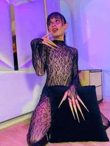 Aisha_hotts777 Aisha with sexy high heel boots Pic