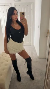 Miss_juicy_babes69 Public Gambar