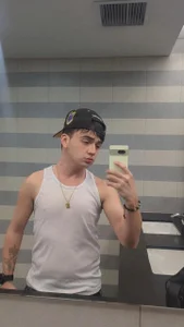 Mathias_LatinBoy Public Pic 3