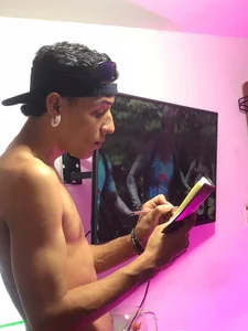 Party_Straight Public Hình 2