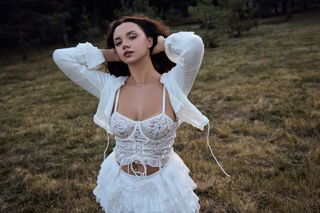 Ariadna_Holder Nymph of love 圖片