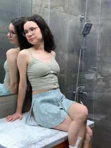 Jessica-Adams A moment before shower 💦 Poză 7