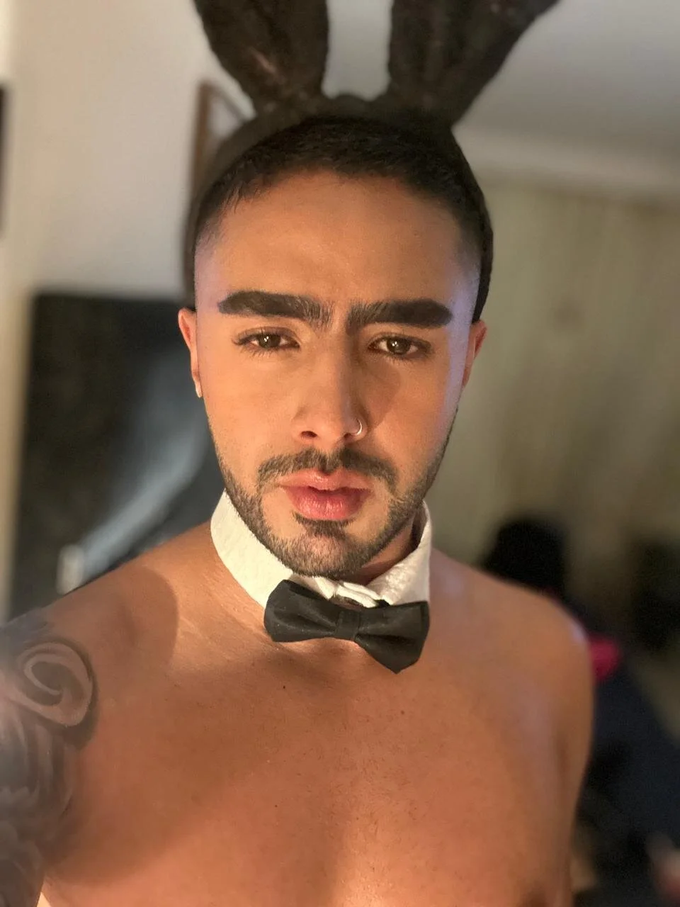 ItsMeEros 热门图片 6986