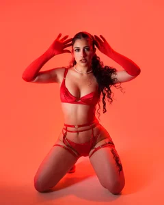 Bela_sophie_ Public Foto