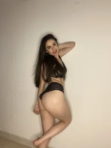 Vicky-Andrade Public Foto 2