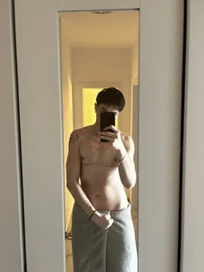 LukeTGuy Public Pic 2